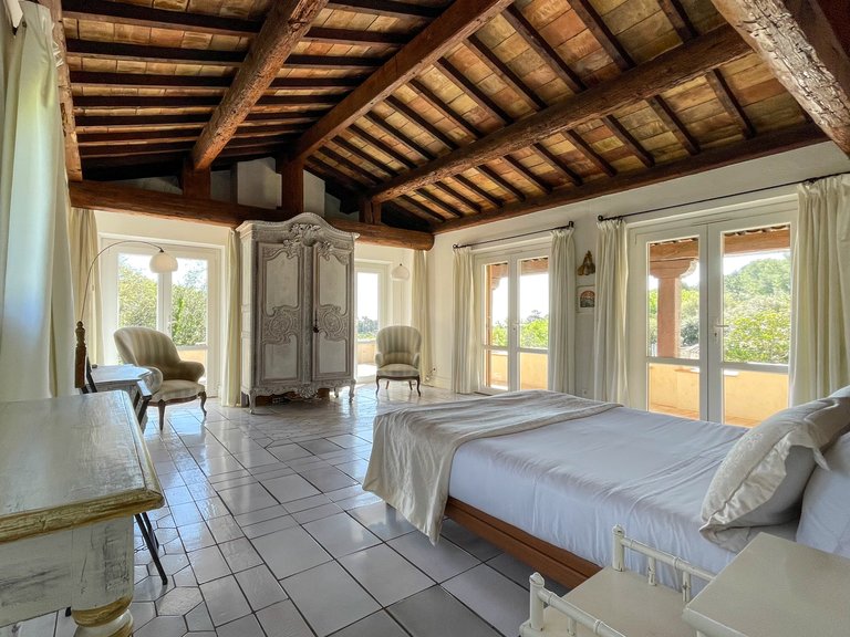 Villa for Sale in La Colle Sur Loup, Vence, St. Paul Area 13