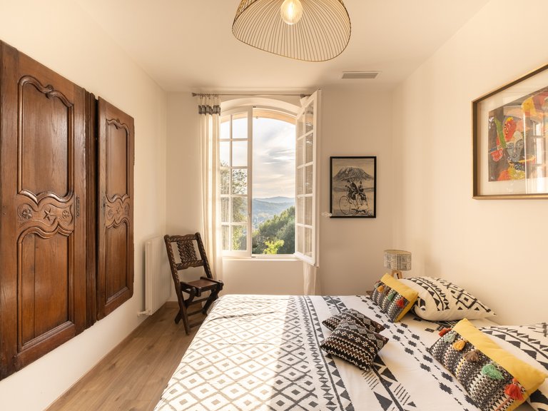 Villa for Sale in La Colle Sur Loup, Vence, St. Paul Area 16