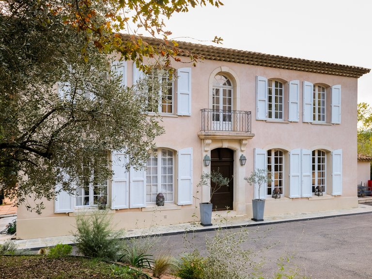 Villa for Sale in La Colle Sur Loup, Vence, St. Paul Area 20