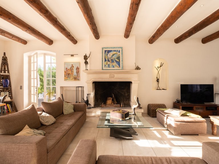 Villa for Sale in La Colle Sur Loup, Vence, St. Paul Area 4
