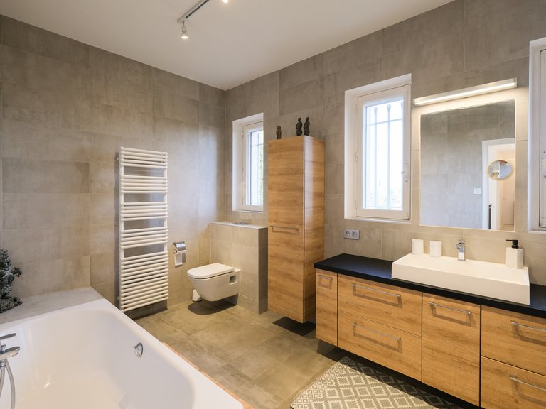 Villa for Sale in La Colle Sur Loup, Vence, St. Paul Area 10