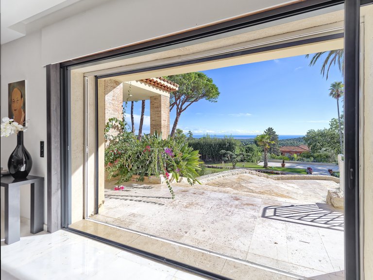 Villa for Sale in Vence, Vence, St. Paul Area 11