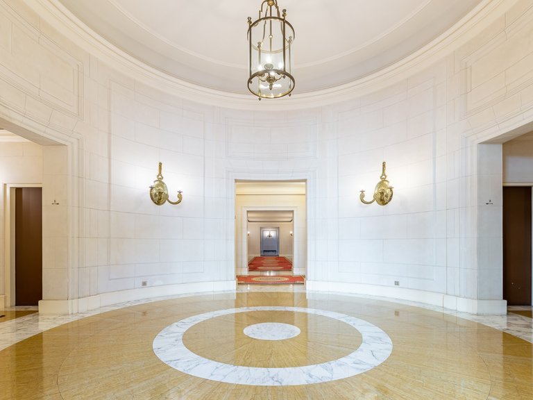 Apartment for Sale in 8th (golden Triangle - Parc Monceau), Golden Triangle - Trocadéro (8th - 16th) 11