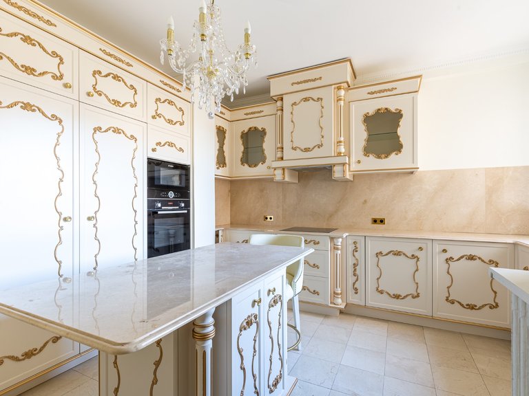 Apartment for Sale in 8th (golden Triangle - Parc Monceau), Golden Triangle - Trocadéro (8th - 16th) 8