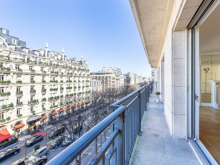 Apartment for Sale in 8th (golden Triangle - Parc Monceau), Golden Triangle - Trocadéro (8th - 16th) 5