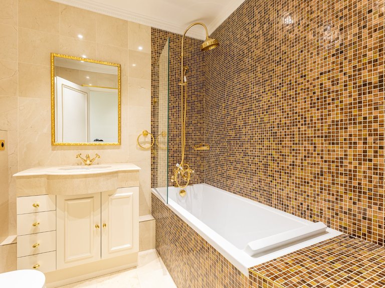 Apartment for Sale in 8th (golden Triangle - Parc Monceau), Golden Triangle - Trocadéro (8th - 16th) 10