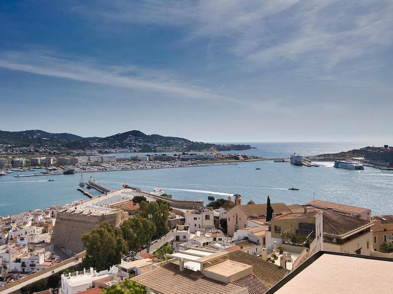 Villa for Sale in Ibiza, Ibiza 16