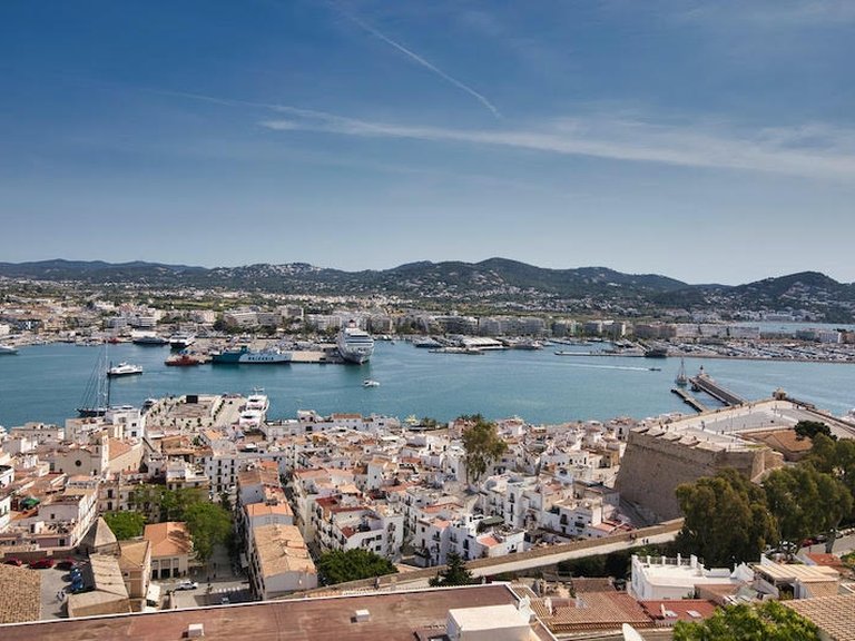 Villa for Sale in Ibiza, Ibiza 3