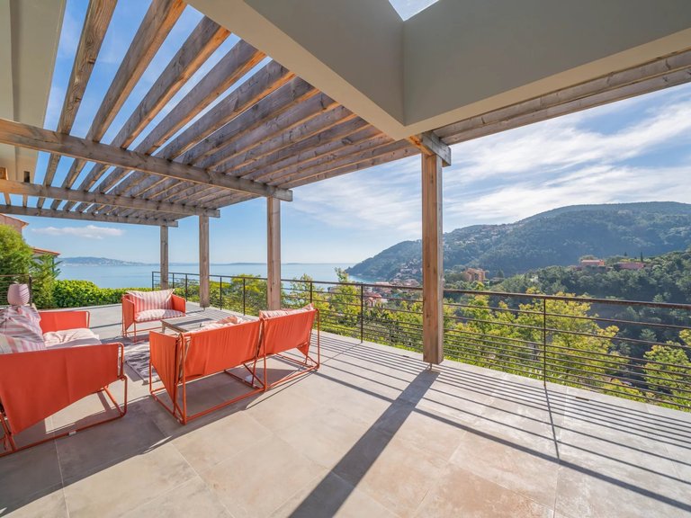 Villa for Sale in Theoule Sur Mer, Cannes Area 7