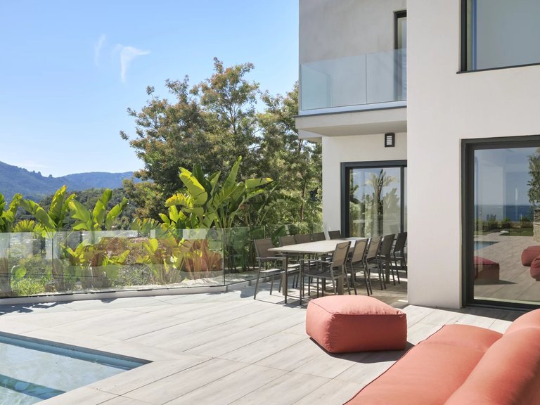 Villa for Sale in Mandelieu La Napoule, Cannes Area 6