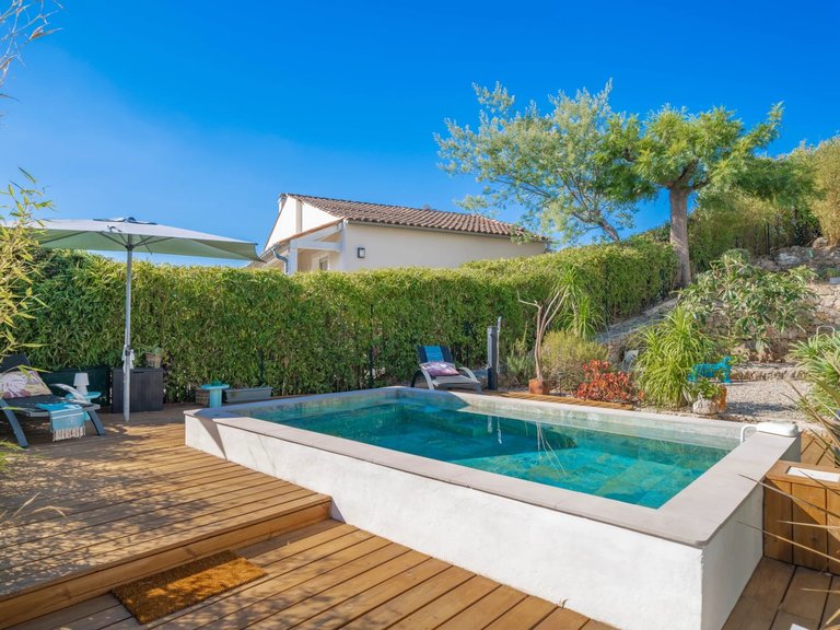 Villa for Sale in Mandelieu La Napoule, Cannes Area 9