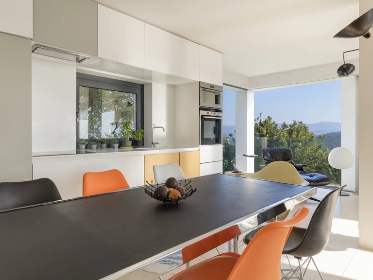 Villa for Sale in Mandelieu La Napoule, Cannes Area 5