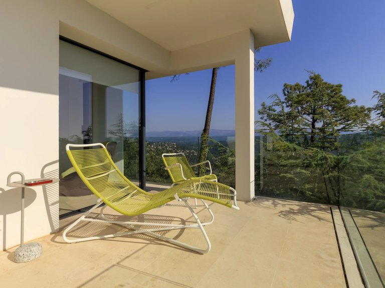Villa for Sale in Mandelieu La Napoule, Cannes Area 10