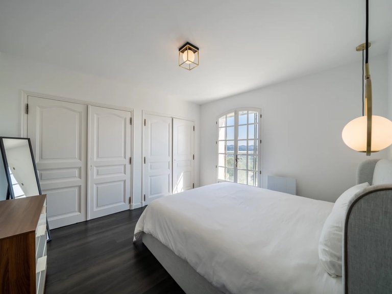 Villa for Sale in Mandelieu La Napoule, Cannes Area 8