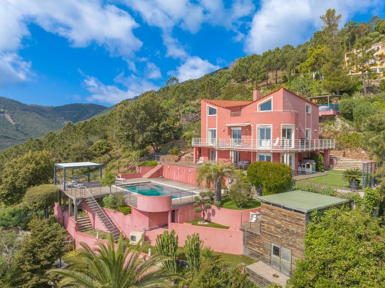 Villa for Sale in Le Trayas, Cannes Area 3