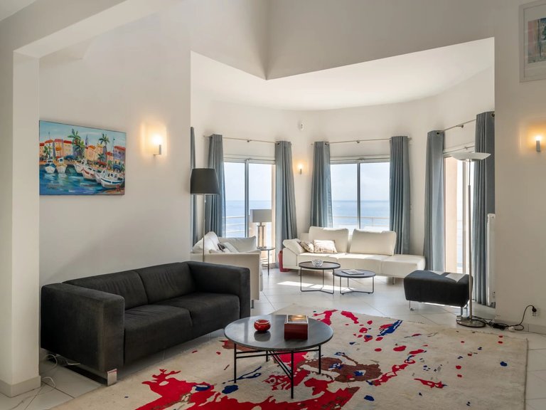 Villa for Sale in Le Trayas, Cannes Area 5