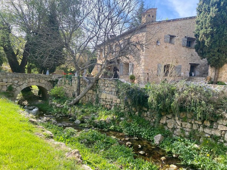 Villa for Sale in Le Rouret, Mougins, Valbonne, Grasse Area 10