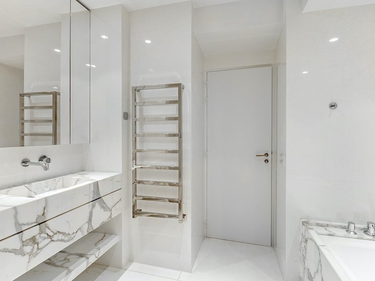 Apartment for Sale in 7th (invalides, Eiffel Tower, Orsay), Paris Left Bank (5th,6th & 7th ) 11