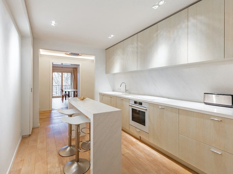 Apartment for Sale in 7th (invalides, Eiffel Tower, Orsay), Paris Left Bank (5th,6th & 7th ) 7