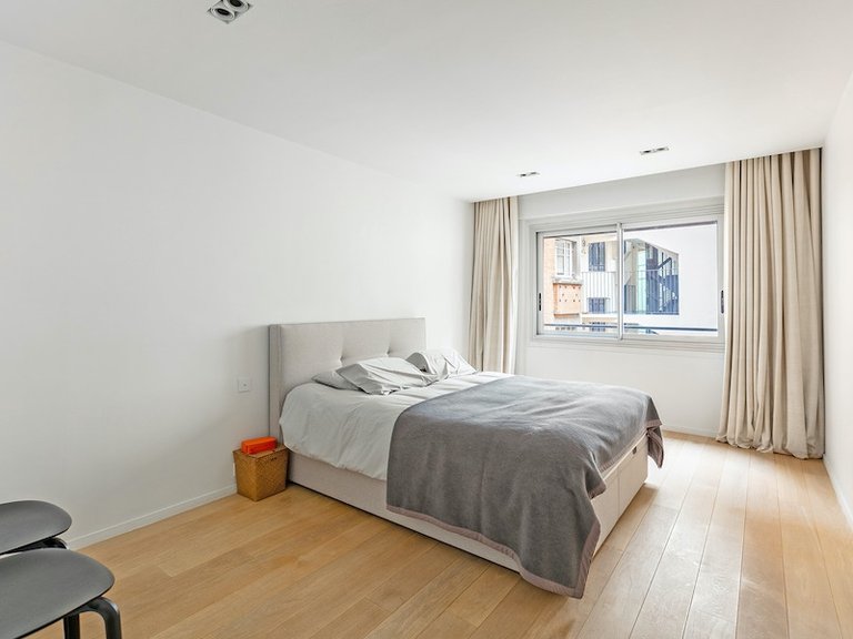 Apartment for Sale in 7th (invalides, Eiffel Tower, Orsay), Paris Left Bank (5th,6th & 7th ) 9