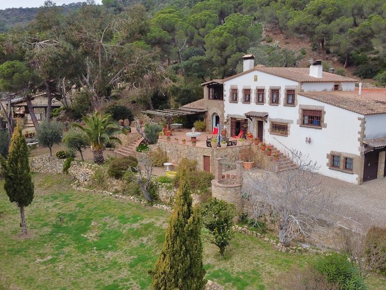 Villa for Sale in Castell D'aro, Costa Brava 1