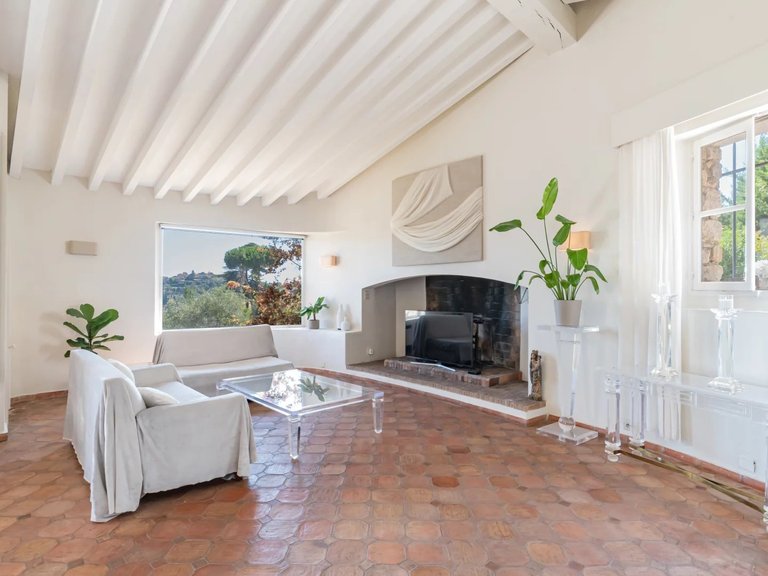 Villa for Sale in Mougins, Mougins, Valbonne, Grasse Area 12