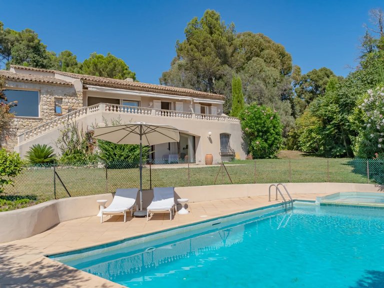 Villa for Sale in Mougins, Mougins, Valbonne, Grasse Area 9