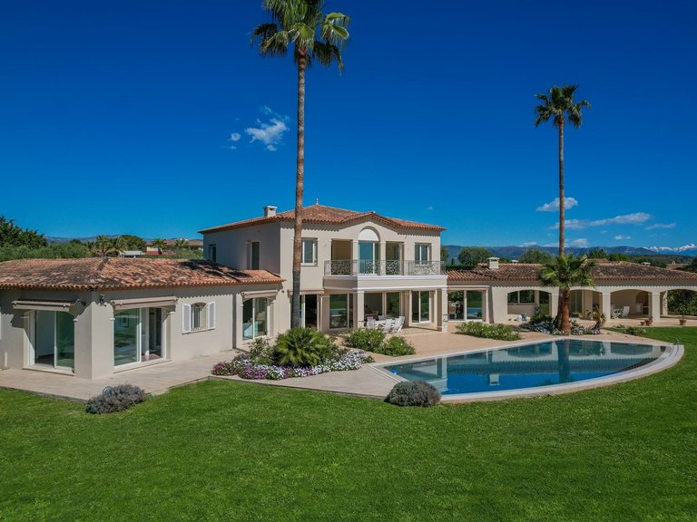 Villa for Sale in Biot, Mougins, Valbonne, Grasse Area 1
