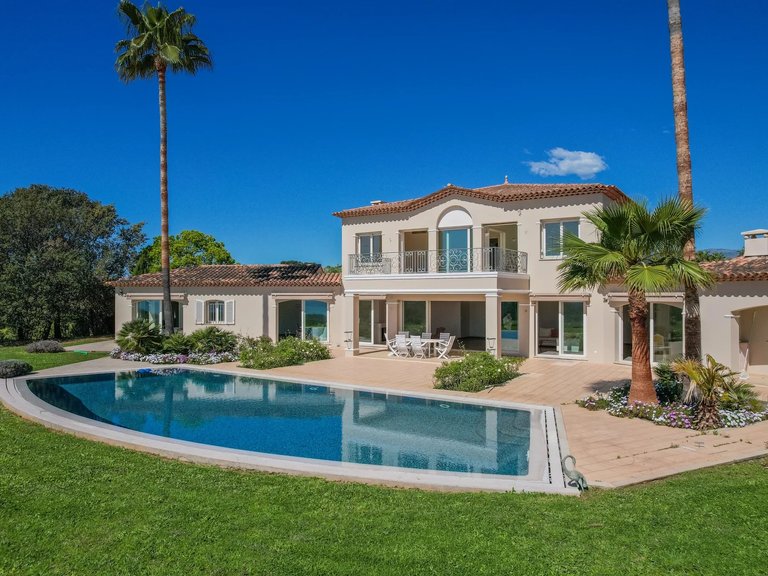 Villa for Sale in Biot, Mougins, Valbonne, Grasse Area 14