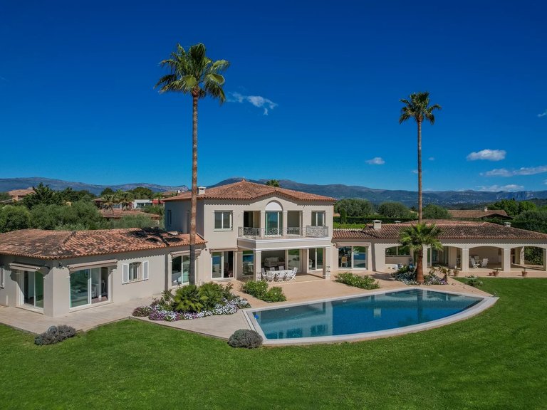 Villa for Sale in Biot, Mougins, Valbonne, Grasse Area 15
