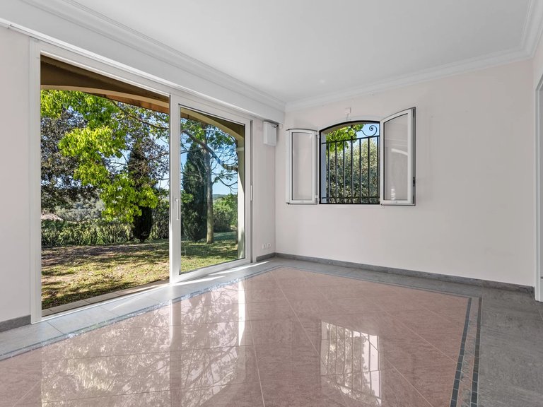 Villa for Sale in Biot, Mougins, Valbonne, Grasse Area 20