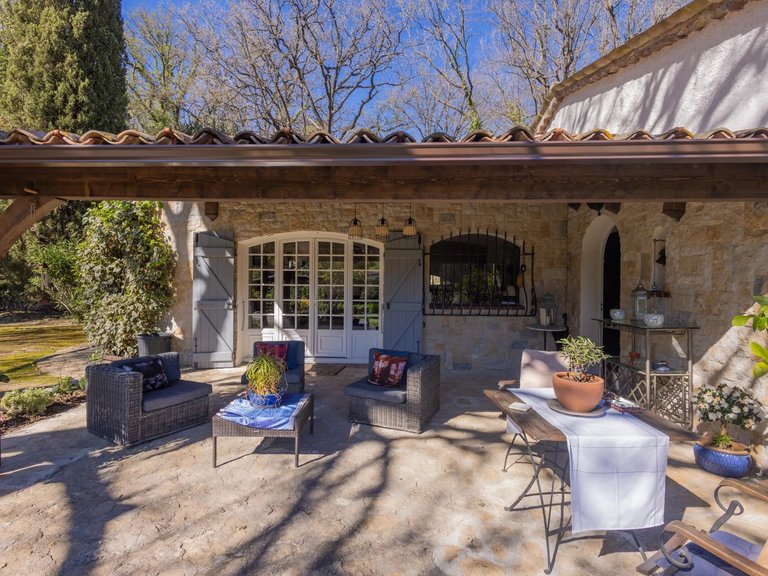 Villa for Sale in Opio, Mougins, Valbonne, Grasse Area 1