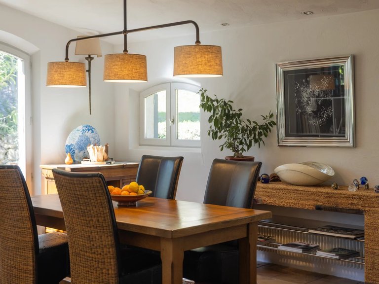 Villa for Sale in Opio, Mougins, Valbonne, Grasse Area 15