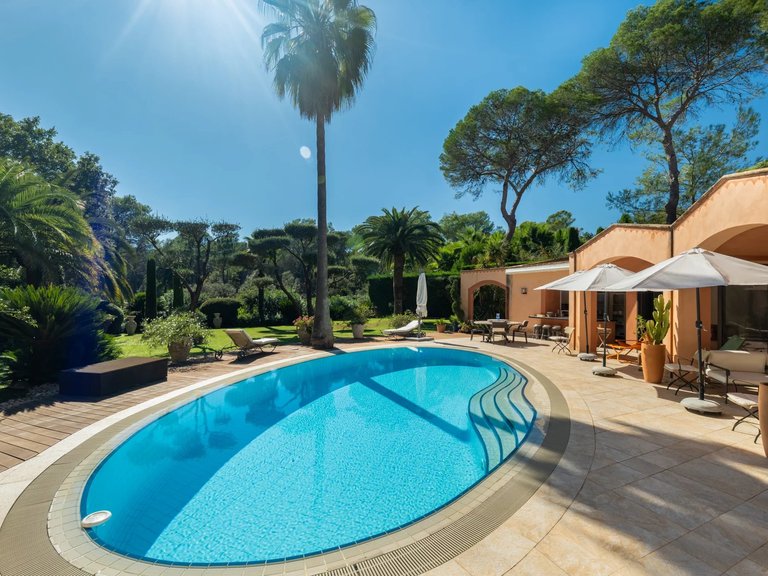 Villa for Sale in Mougins, Mougins, Valbonne, Grasse Area 10