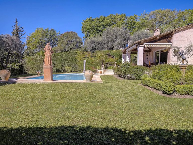 Villa for Sale in Mougins, Mougins, Valbonne, Grasse Area 6