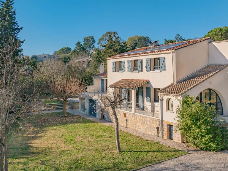 Villa for Sale in Mougins, Mougins, Valbonne, Grasse Area 1