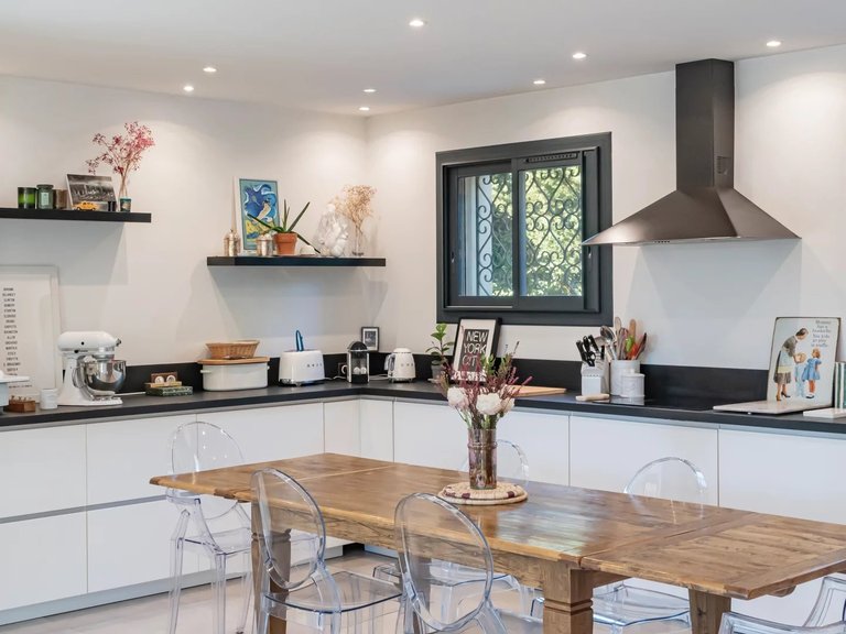 Villa for Sale in Mougins, Mougins, Valbonne, Grasse Area 13