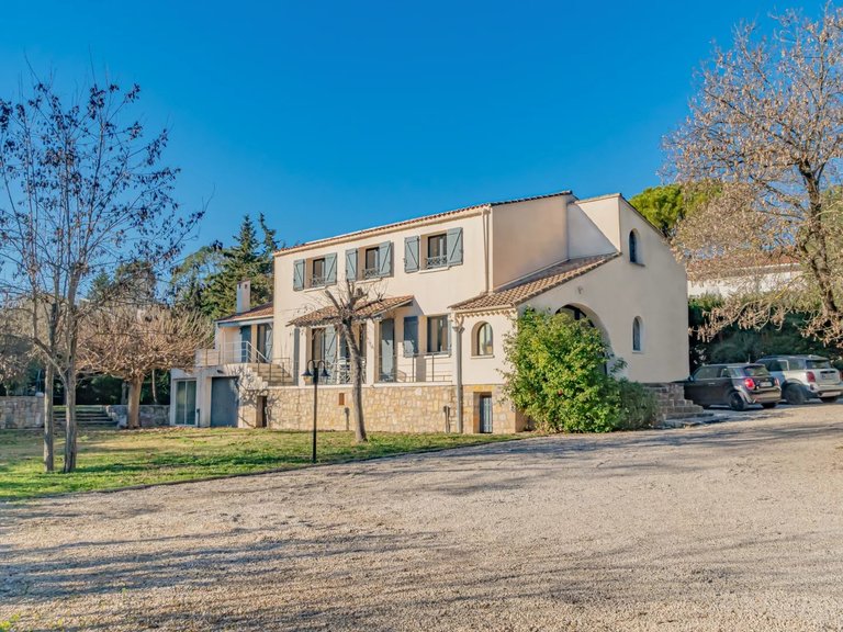 Villa for Sale in Mougins, Mougins, Valbonne, Grasse Area 6