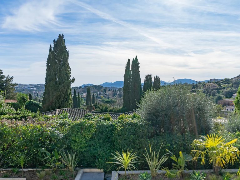 Villa for Sale in Mougins, Mougins, Valbonne, Grasse Area 17