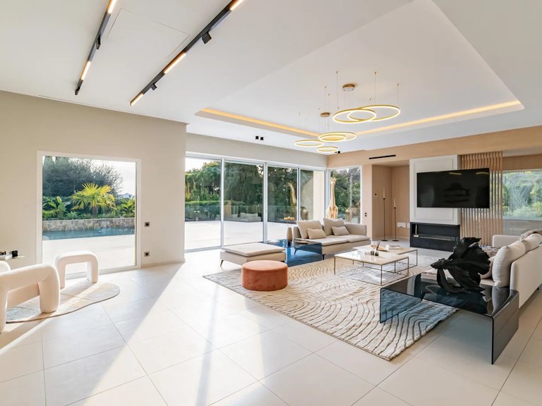 Villa for Sale in Mougins, Mougins, Valbonne, Grasse Area 3