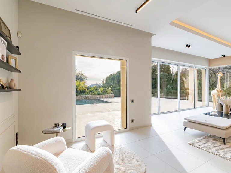 Villa for Sale in Mougins, Mougins, Valbonne, Grasse Area 5