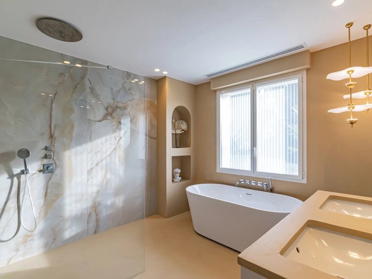 Villa for Sale in Mougins, Mougins, Valbonne, Grasse Area 9