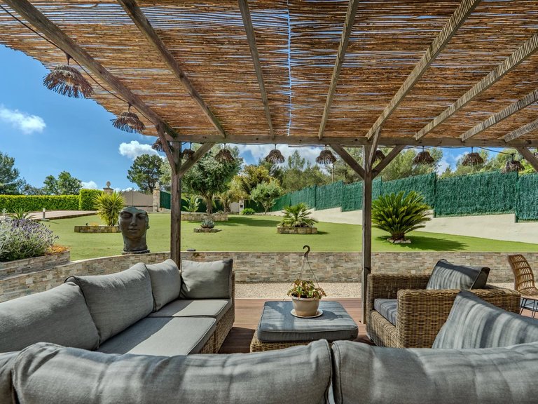 Villa for Sale in Peymeinade, Mougins, Valbonne, Grasse Area 2