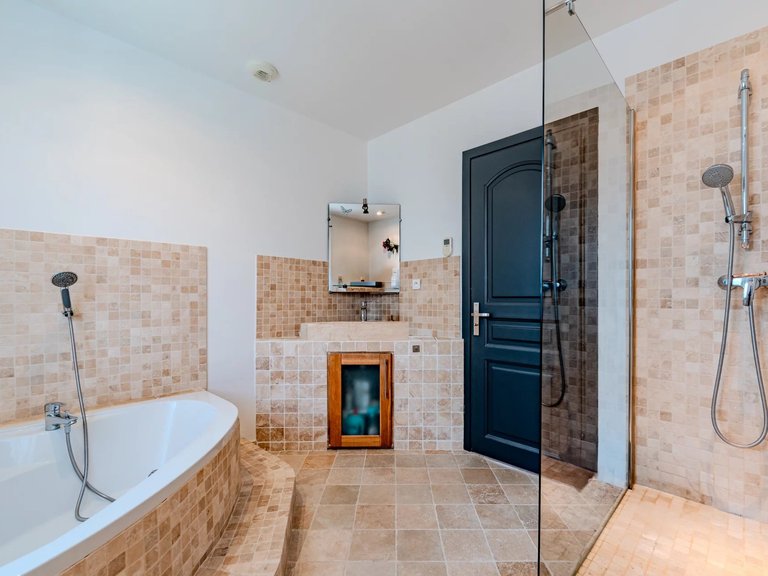 Villa for Sale in Peymeinade, Mougins, Valbonne, Grasse Area 13