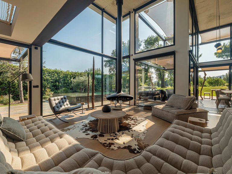 Villa for Sale in Opio, Mougins, Valbonne, Grasse Area 14