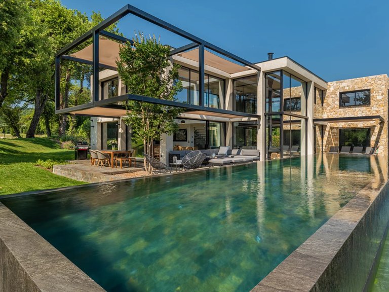 Villa for Sale in Opio, Mougins, Valbonne, Grasse Area 4