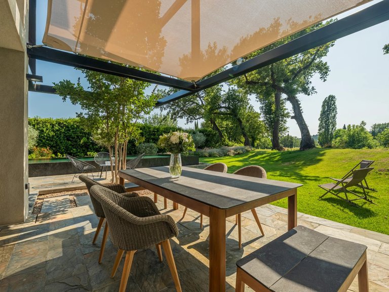 Villa for Sale in Opio, Mougins, Valbonne, Grasse Area 9