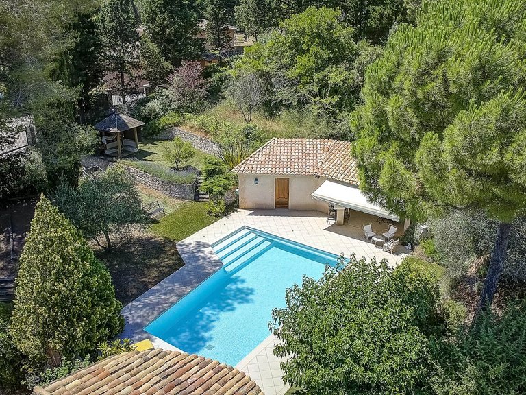 Villa for Sale in Valbonne, Mougins, Valbonne, Grasse Area 7