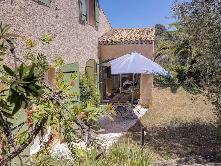 Villa for Sale in Valbonne, Mougins, Valbonne, Grasse Area 8