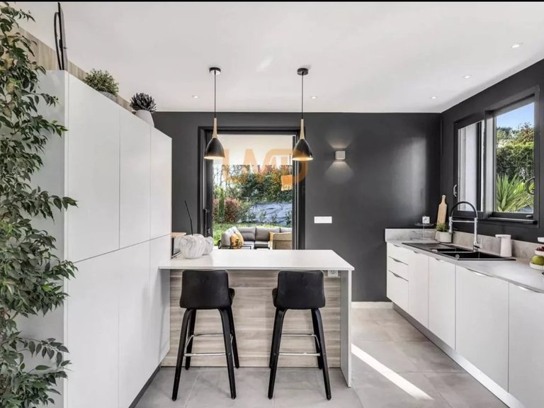 Villa for Sale in Peymeinade, Mougins, Valbonne, Grasse Area 6